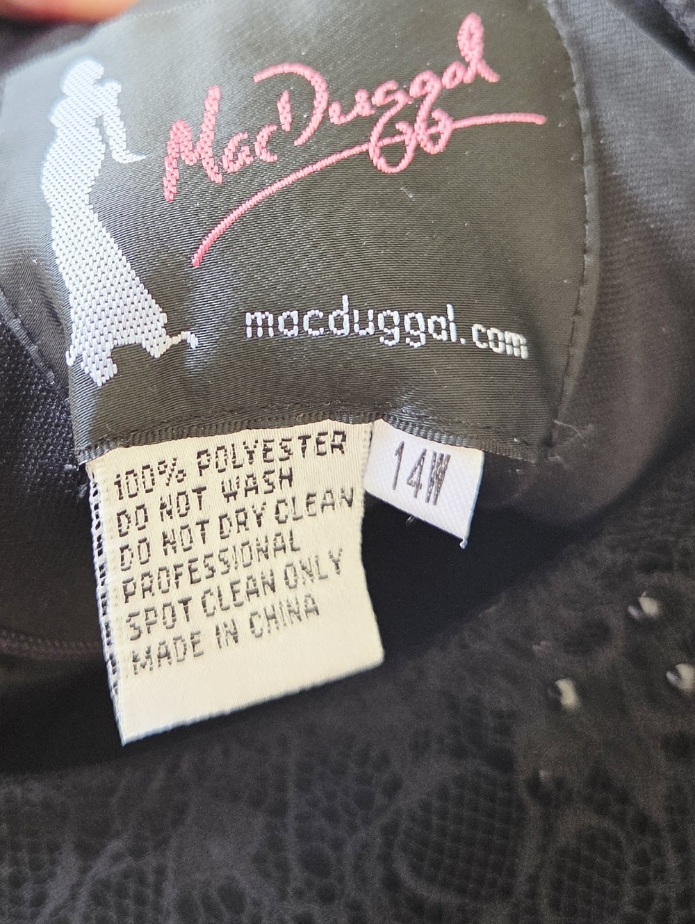 Mac Duggal Plus Plus Lace Illusion High Neck Cap Sleeve Gown Size 14w - Picture 6 of 6
